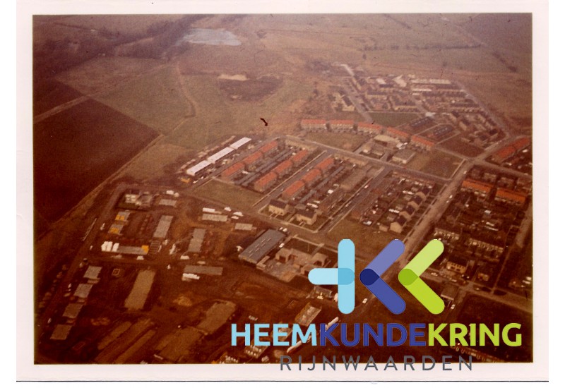 Lobith 1970 Luchtfoto nieubouw achter de Breifabriek Koala Coll. G.B.Janssen (14)
